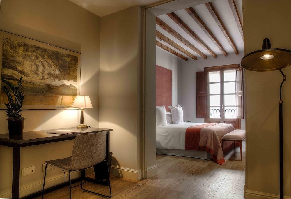 Calatrava Hotel 5*