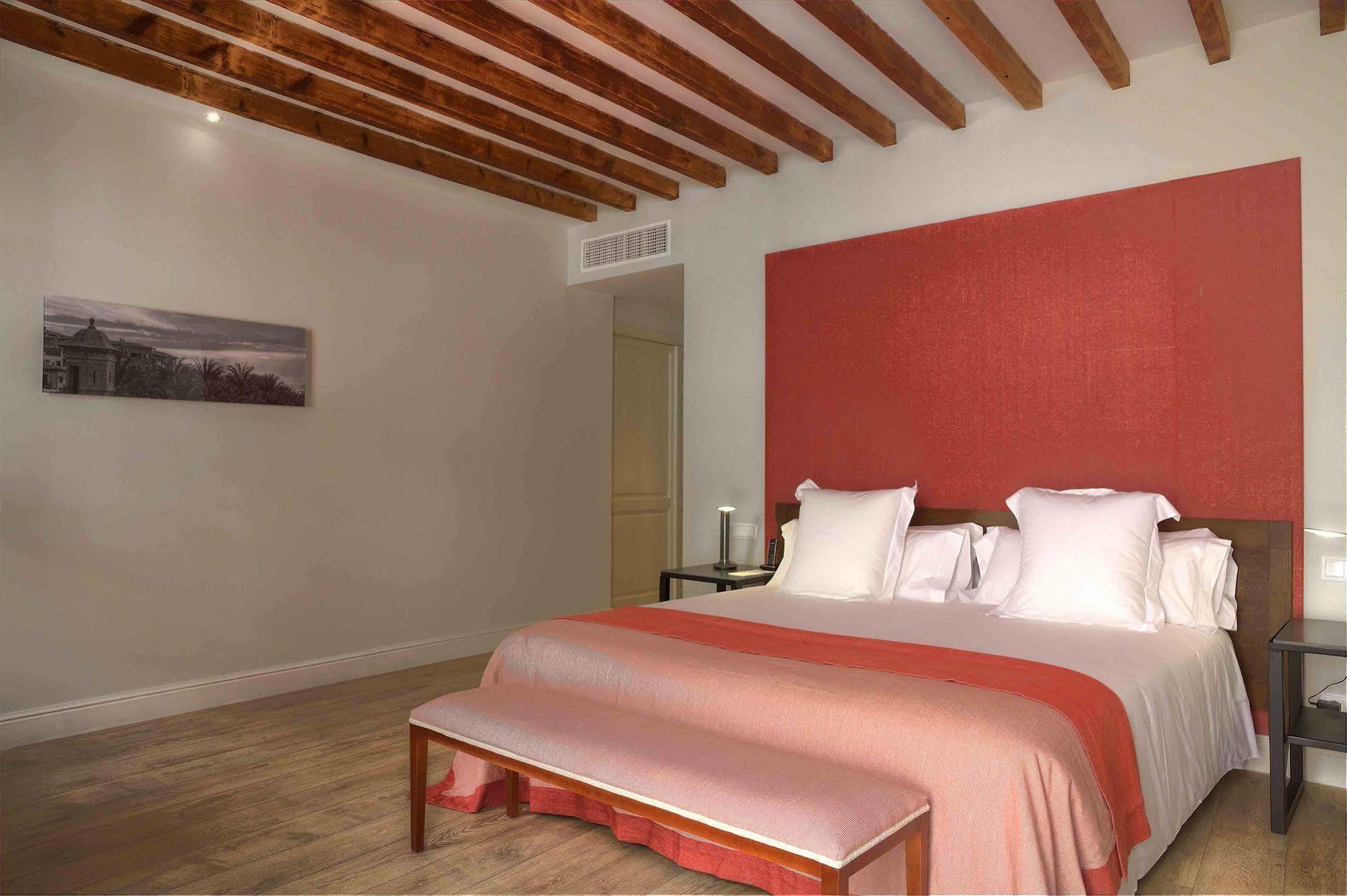 Calatrava Hotel 5*